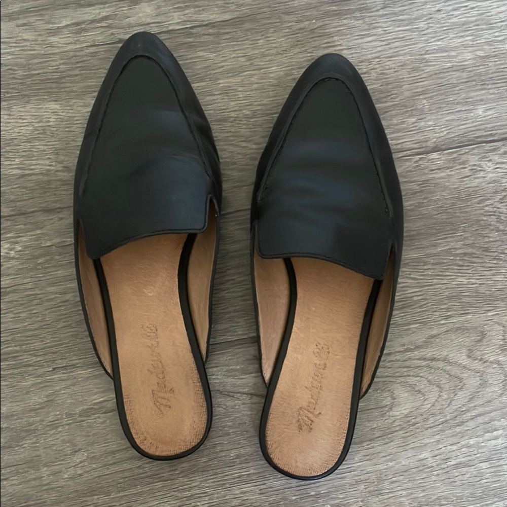 Madewell Black Flats Modern Minimalist Design